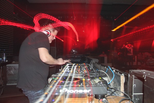 Orjan Nilsen,Alex & Sied V. Riel (Part 1)